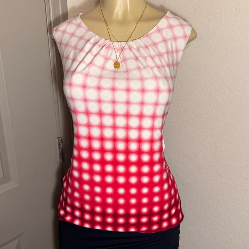 Calvin Klein Y2K pink dotted top
